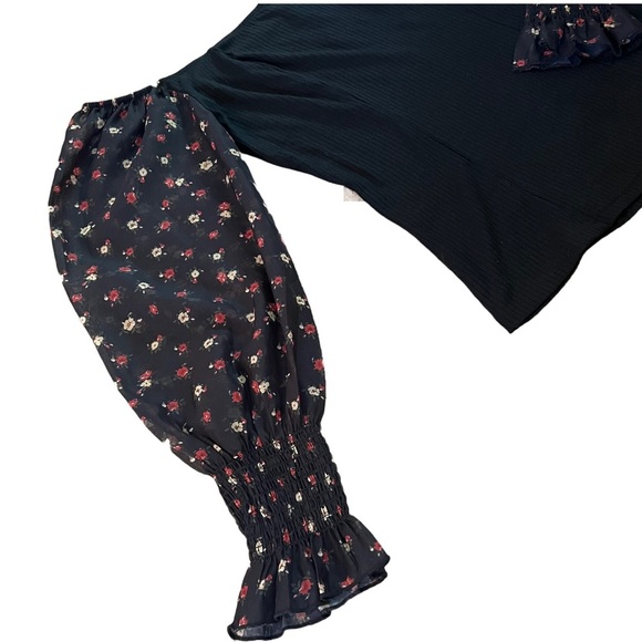 NWT BLACK RIBBED FULL LENGTH TOP WITH FLORAL PRINT MESH LONG SLEEVES SIZE SMALL - Picture 4 of 7